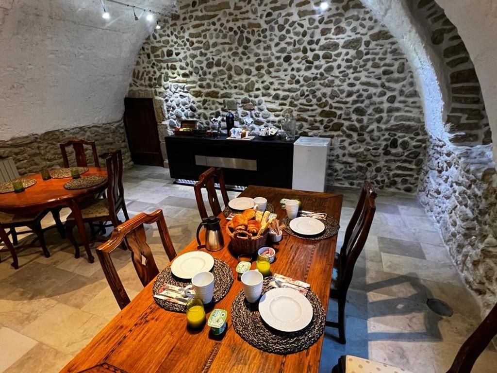 Sci Les Remparts De Mirepoix Bed and Breakfast Mirepoix  Exterior foto